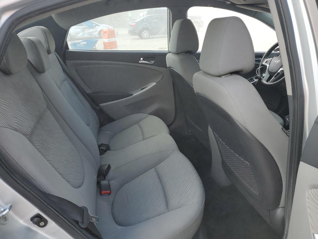 2012 HYUNDAI ACCENT GLS photo 10