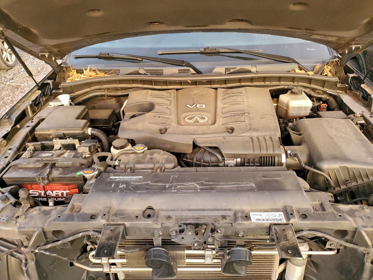 2017 INFINITI QX80 BASE photo 12