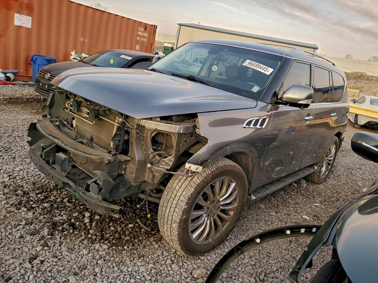 2017 INFINITI QX80