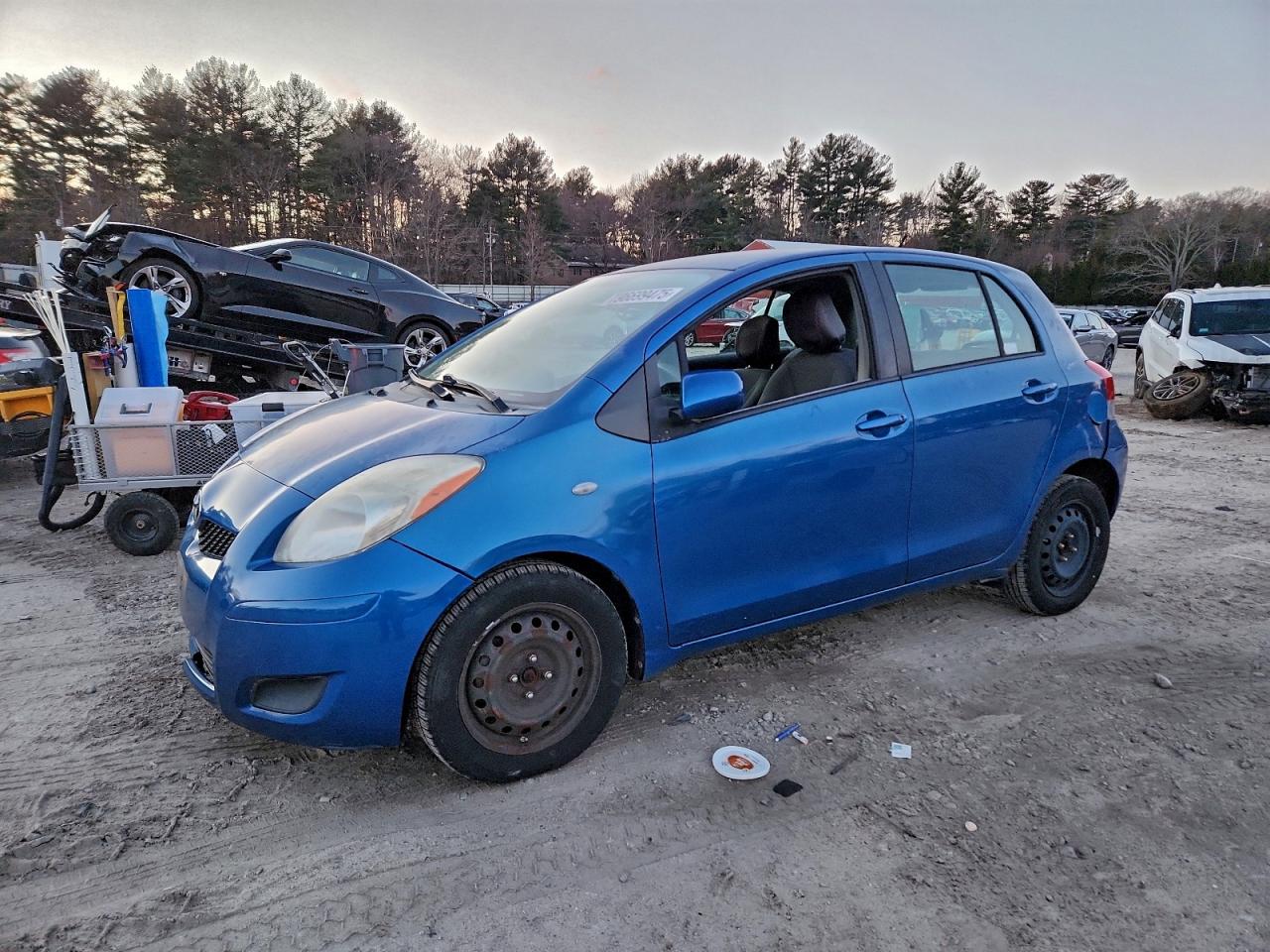 2010 TOYOTA YARIS