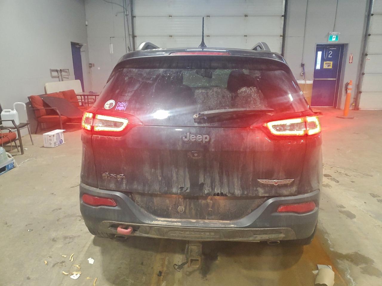 2015 JEEP CHEROKEE TRAILHAWK photo 6