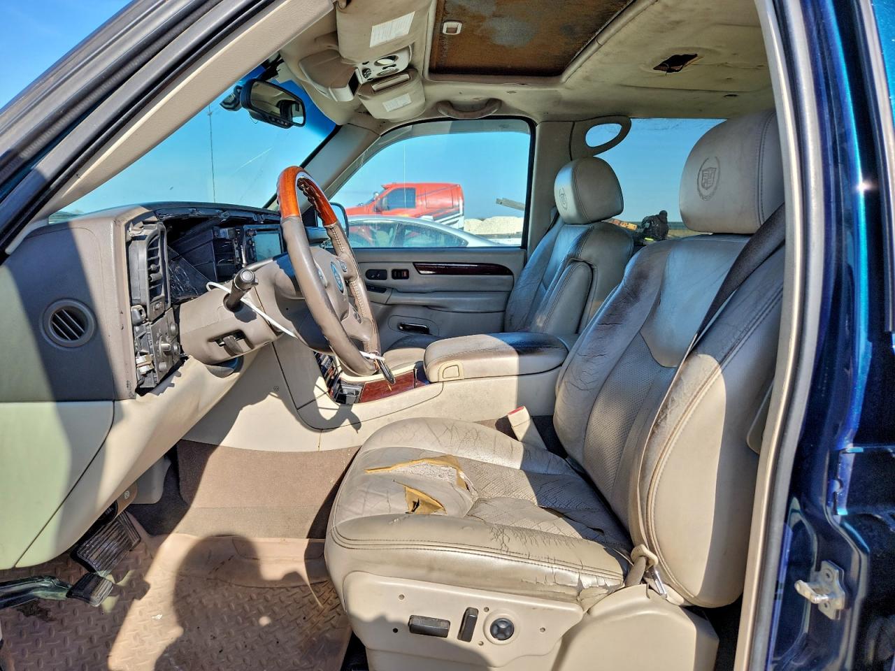 2005 CADILLAC ESCALADE EXT photo 13
