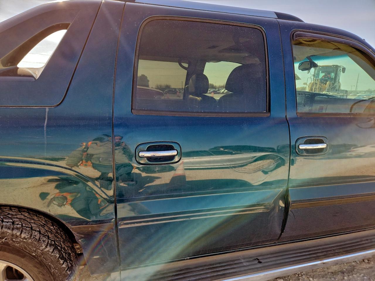 2005 CADILLAC ESCALADE EXT photo 19