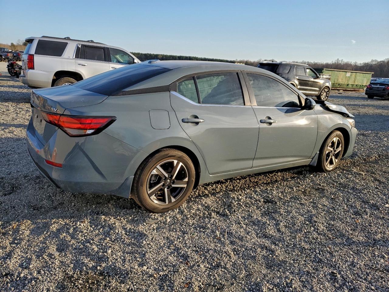 2024 NISSAN SENTRA SV photo 3