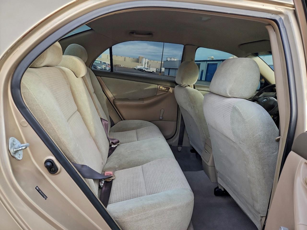 2005 TOYOTA COROLLA CE photo 10