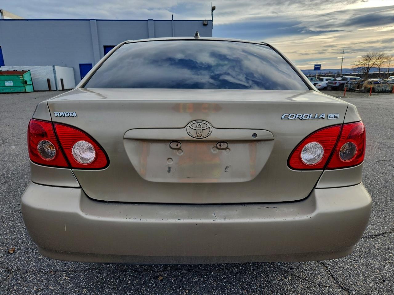 2005 TOYOTA COROLLA CE photo 6