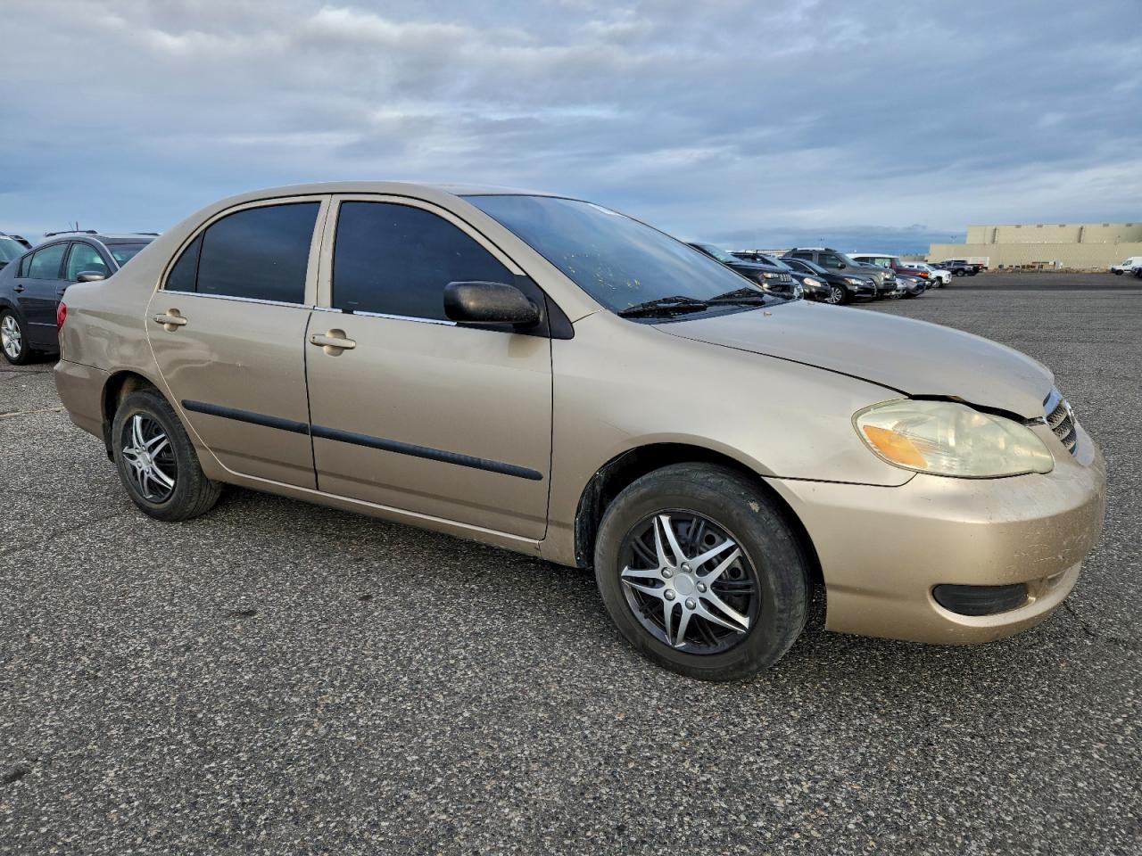 2005 TOYOTA COROLLA CE photo 4