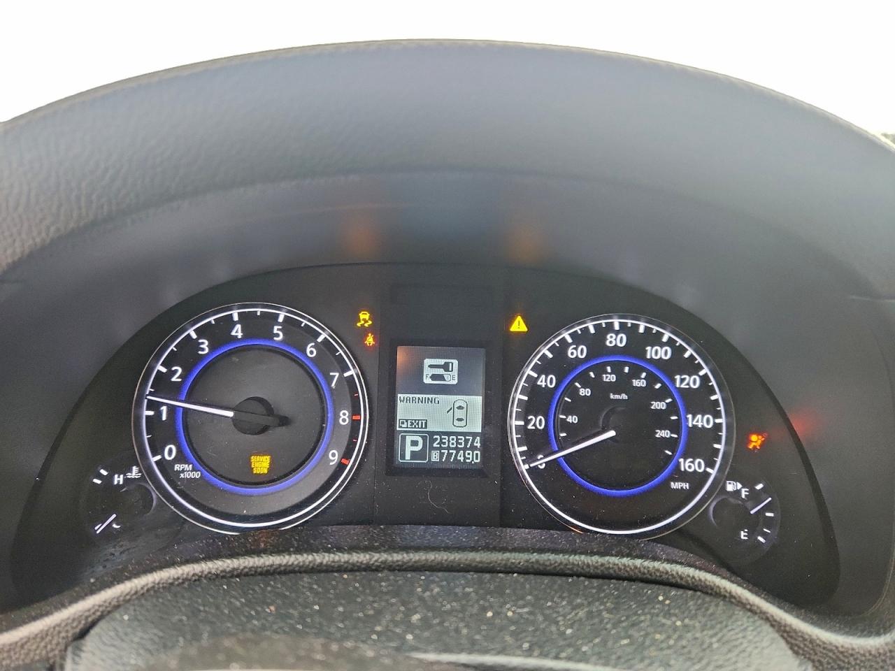 2013 INFINITI G37 photo 9