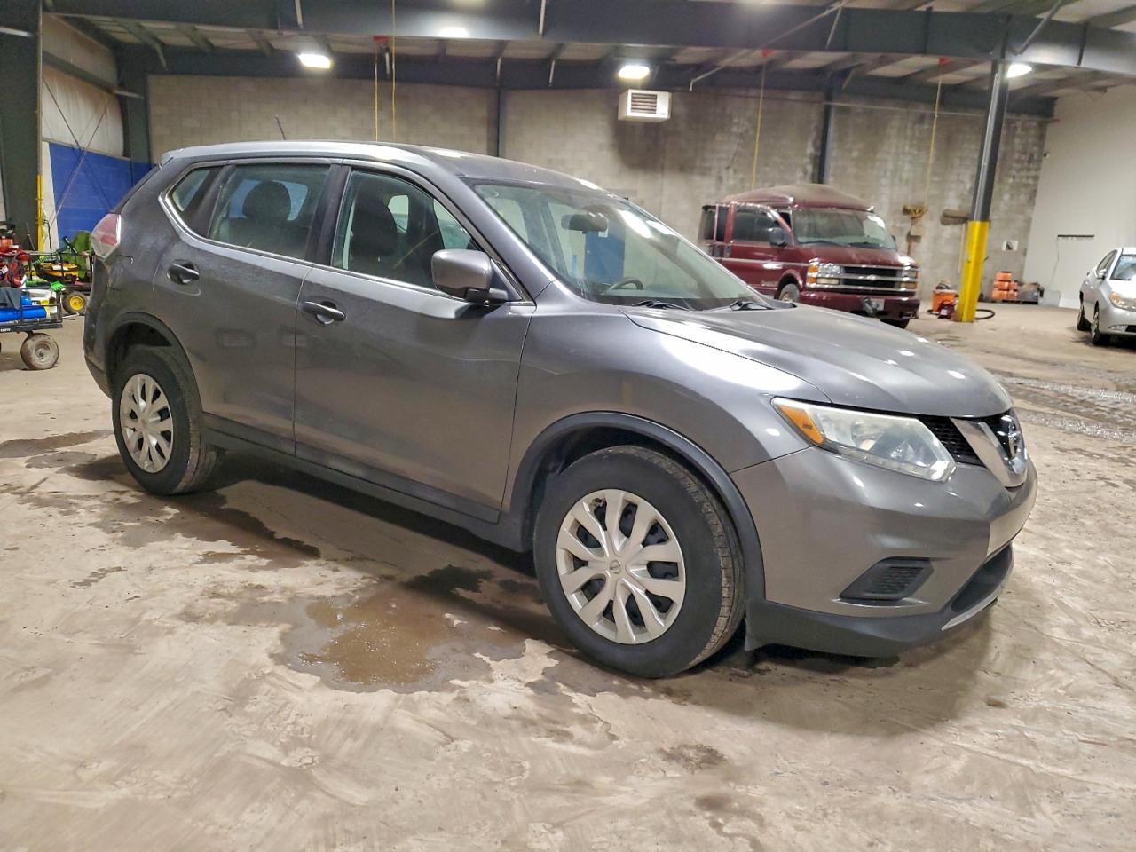 2016 NISSAN ROGUE S photo 4