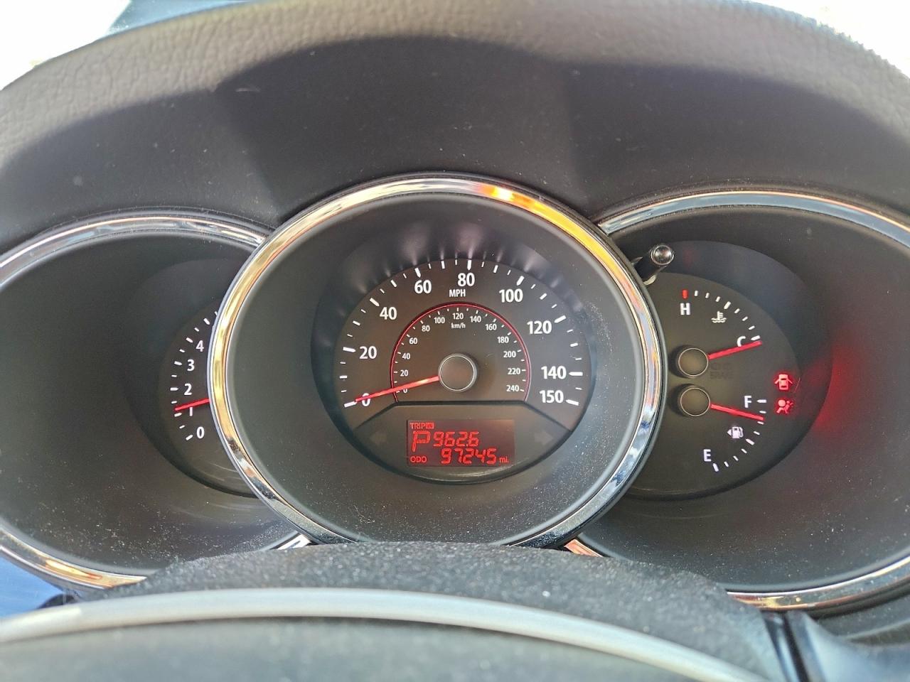 2011 KIA SORENTO BASE photo 9