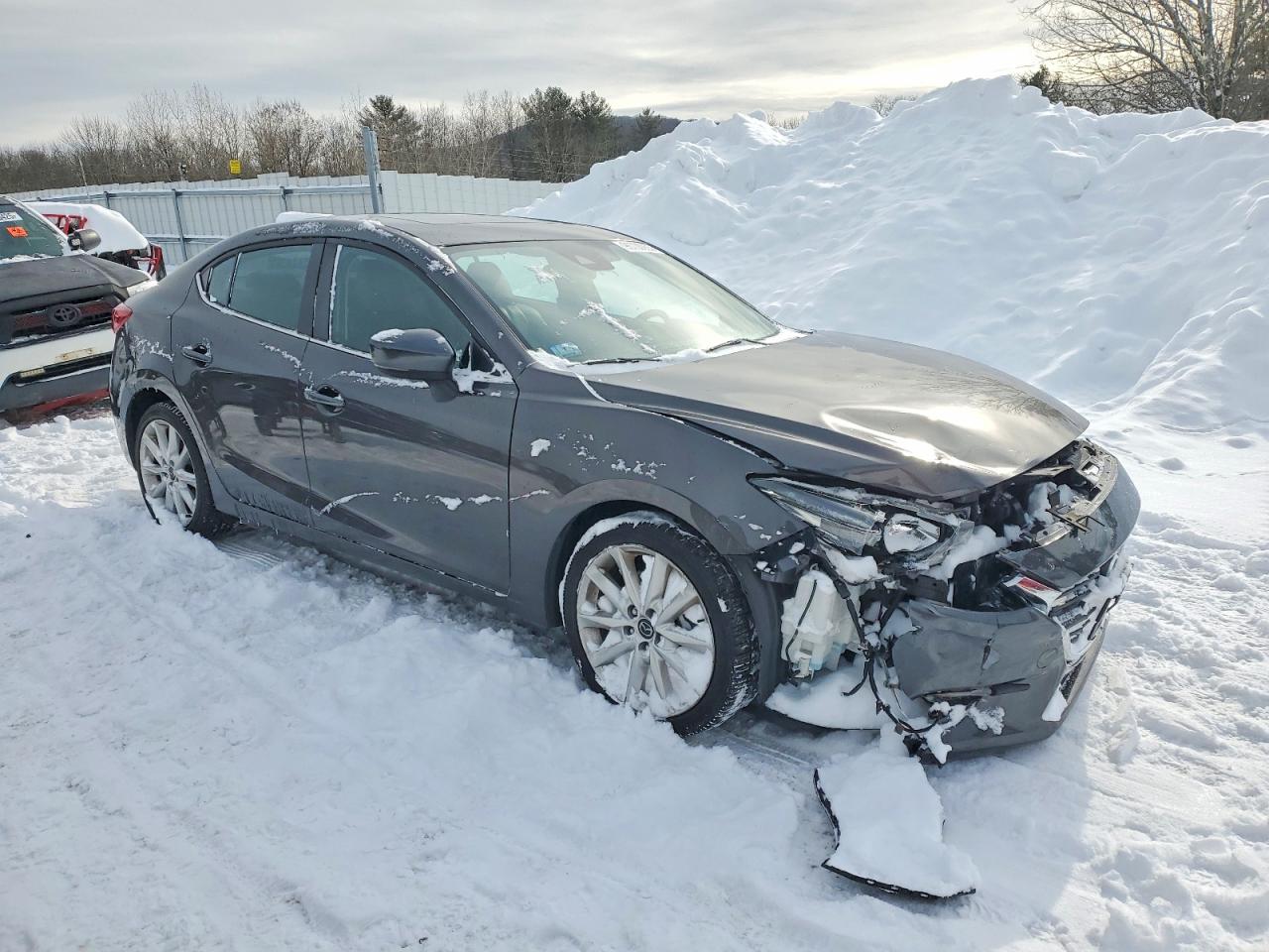 2017 MAZDA 3 TOURING photo 4