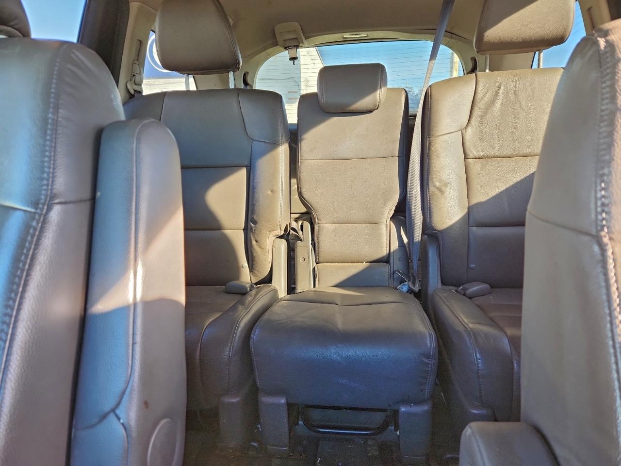2013 HONDA ODYSSEY TOURING photo 10