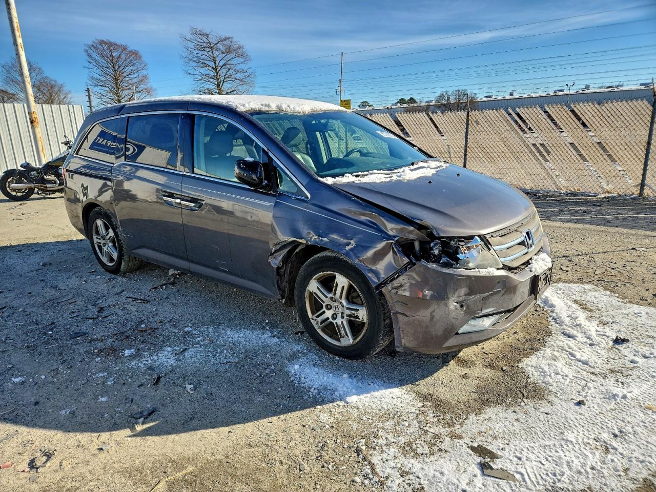 2013 HONDA ODYSSEY TOURING photo 4