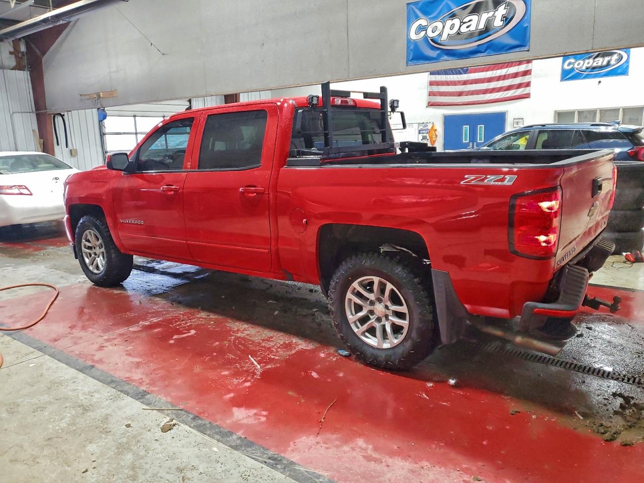2016 CHEVROLET SILVERADO K1500 LT photo 2