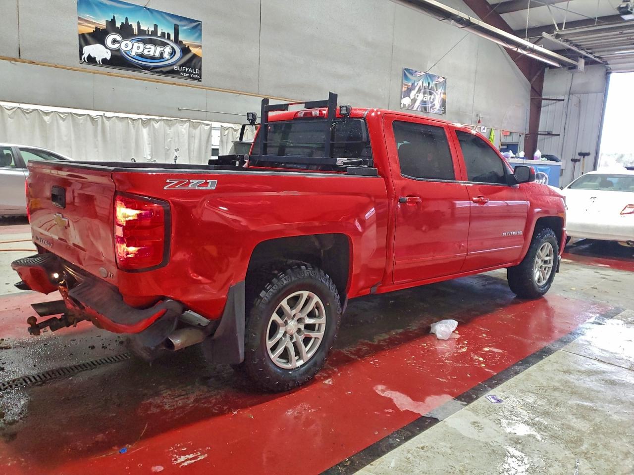 2016 CHEVROLET SILVERADO K1500 LT photo 3
