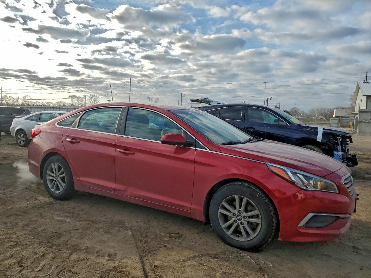 2017 HYUNDAI SONATA SE photo 4