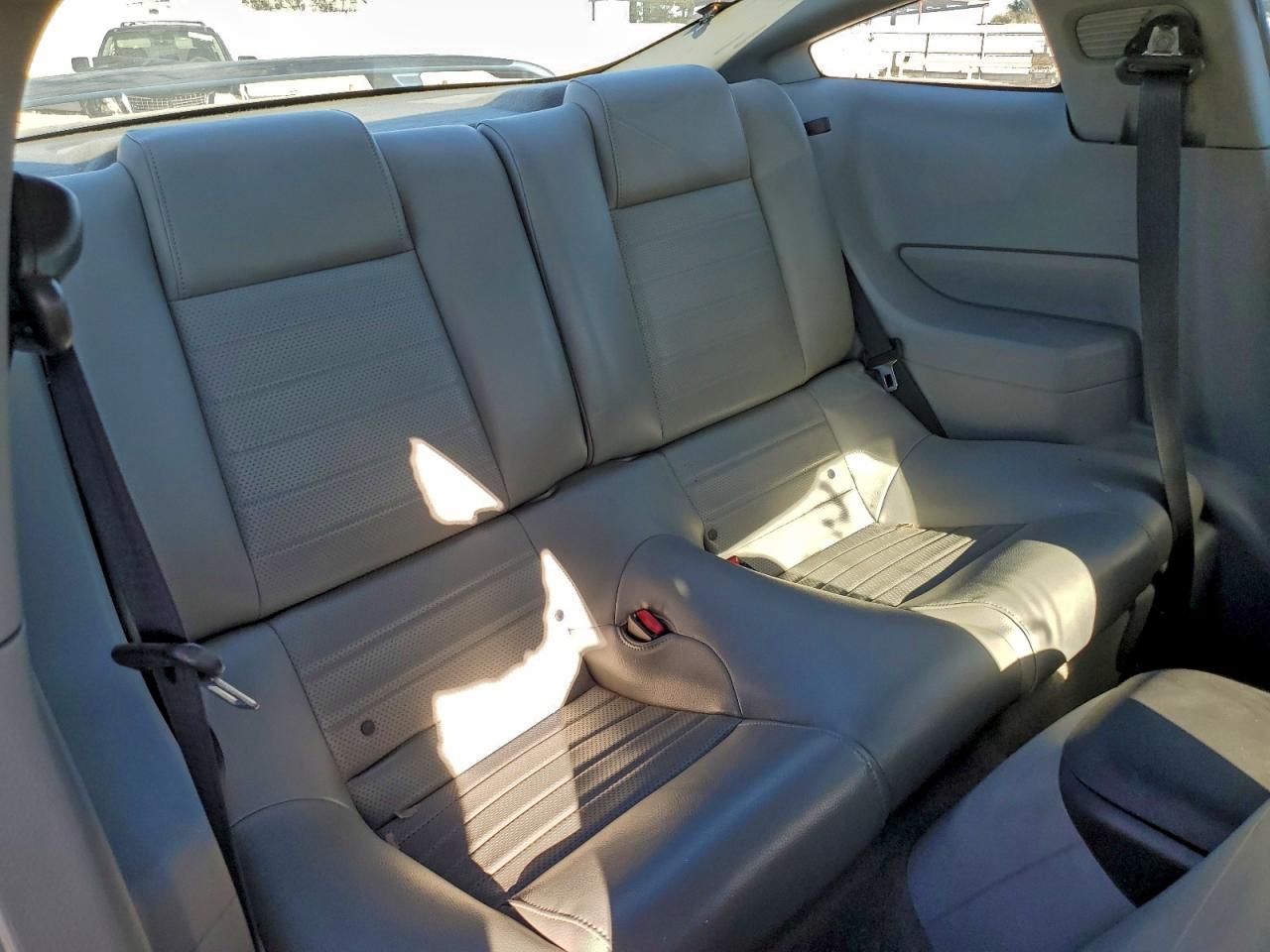 2005 FORD MUSTANG GT photo 10