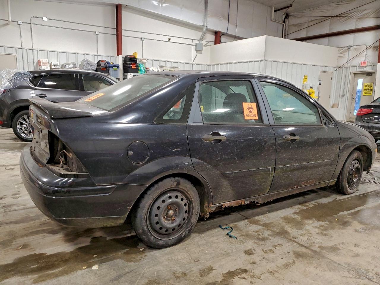 2001 FORD FOCUS SE photo 3