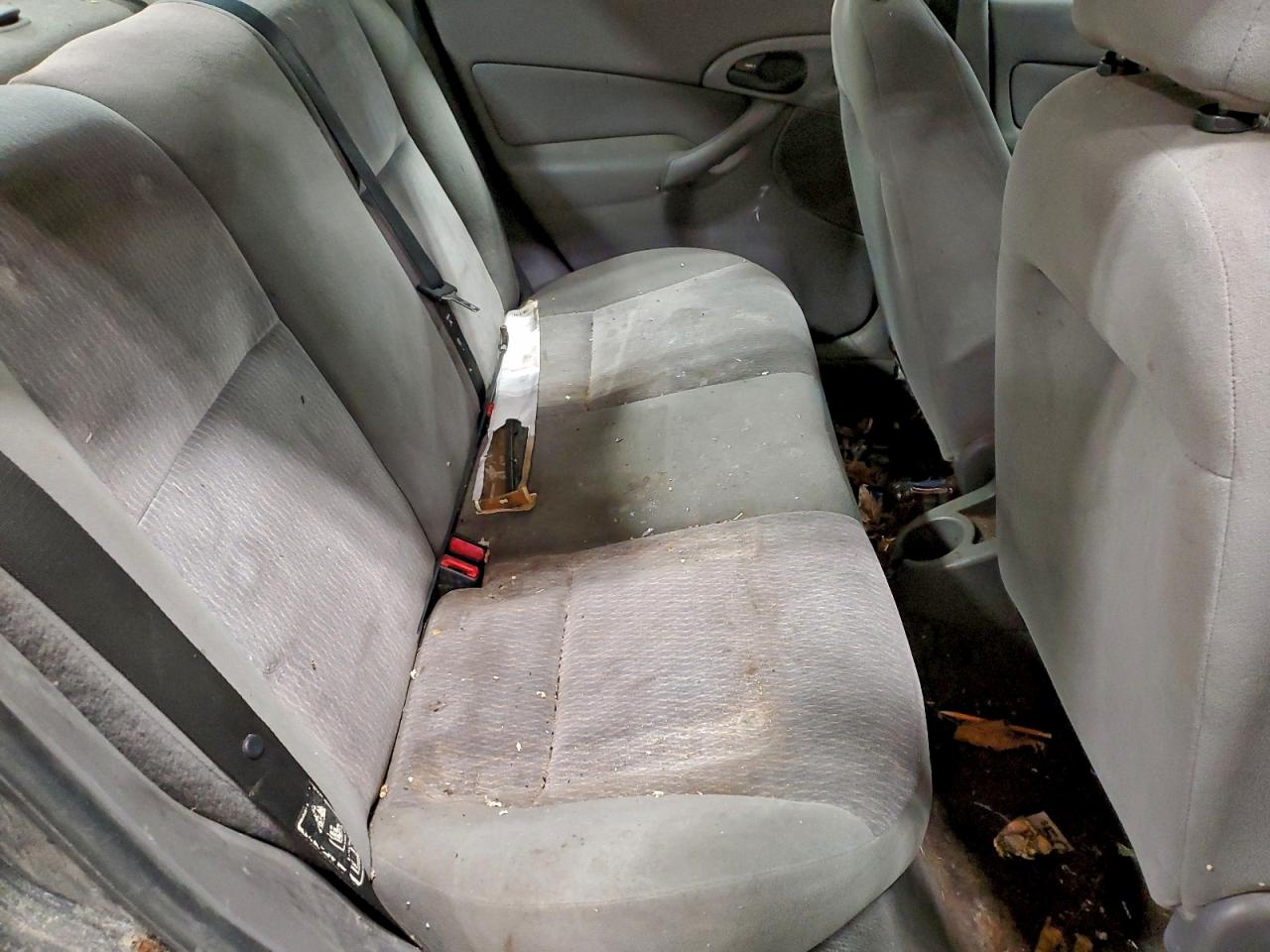 2001 FORD FOCUS SE photo 10
