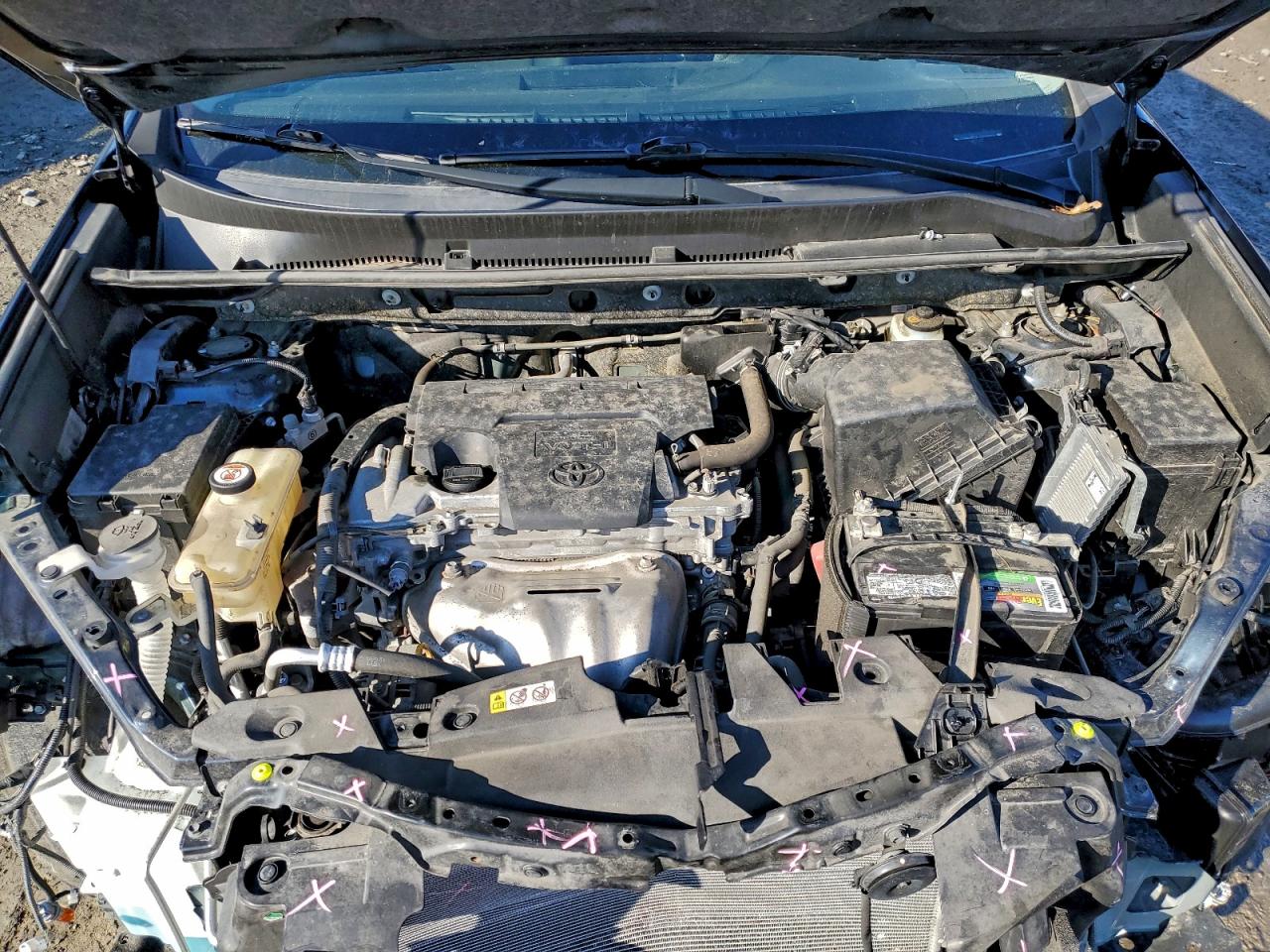2018 TOYOTA RAV4 LE photo 12