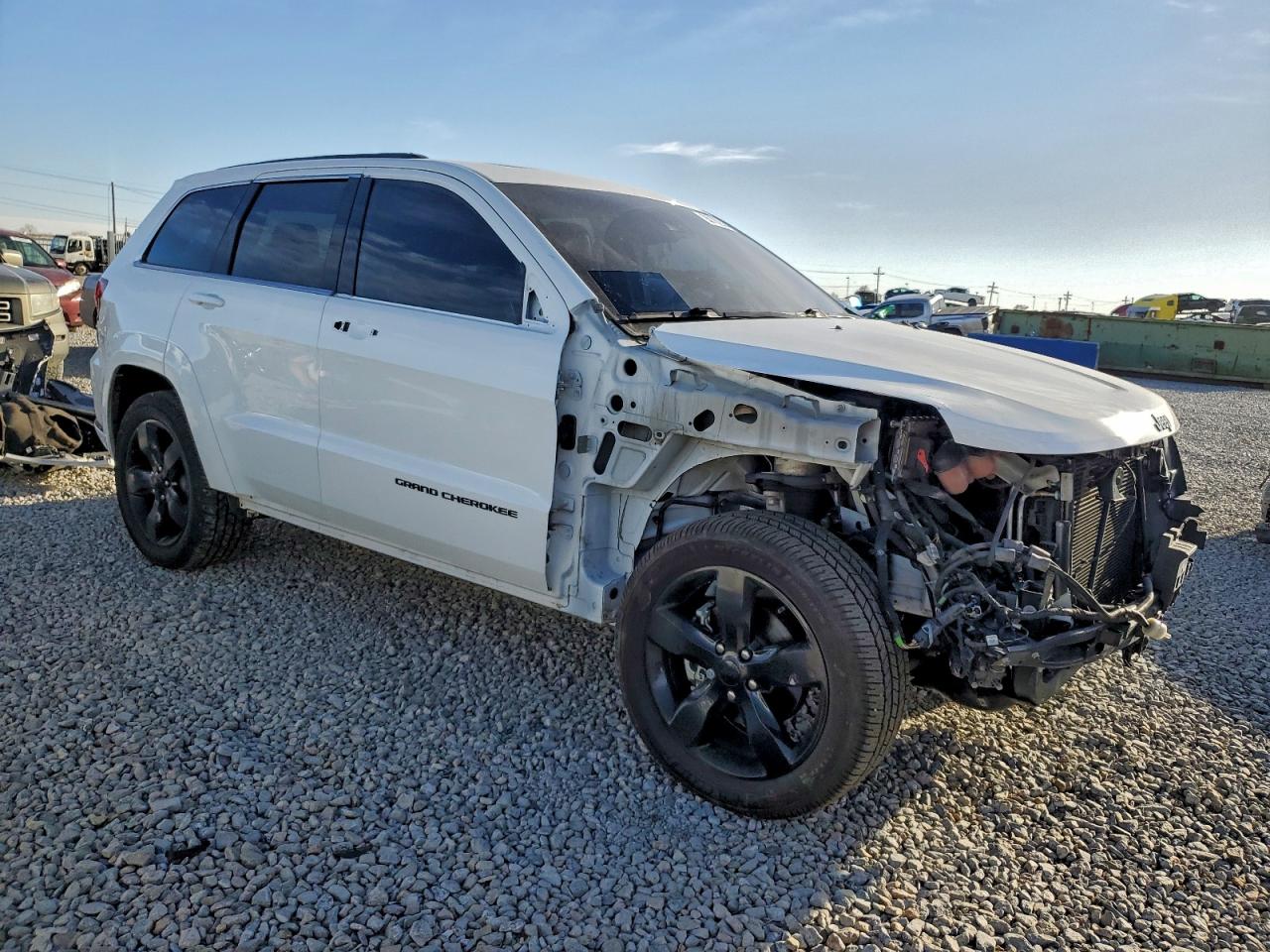 2016 JEEP GRAND CHEROKEE OVERLAND photo 4