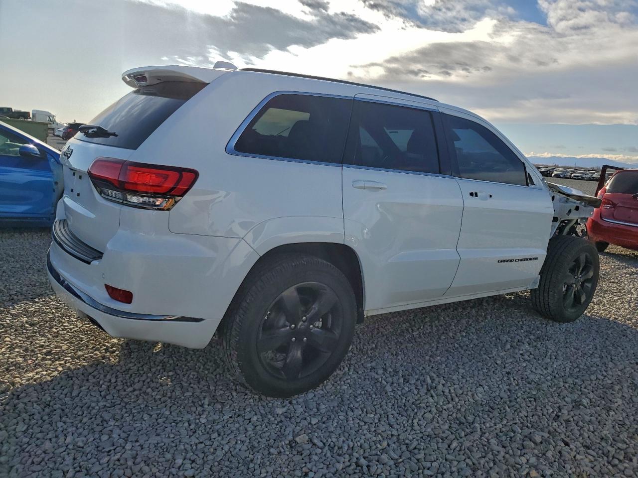 2016 JEEP GRAND CHEROKEE OVERLAND photo 3