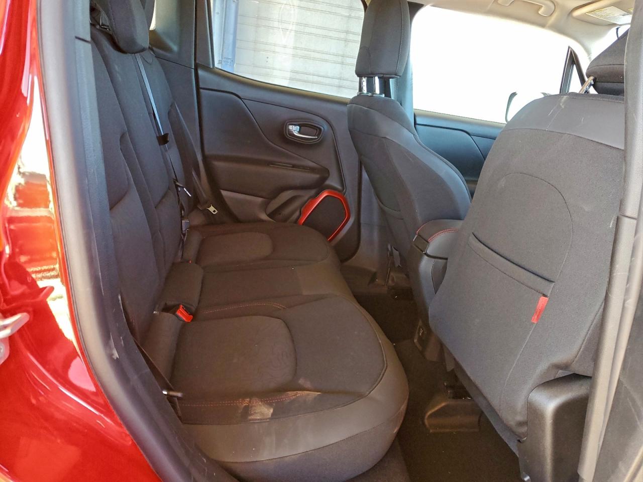 2017 JEEP RENEGADE TRAILHAWK photo 10