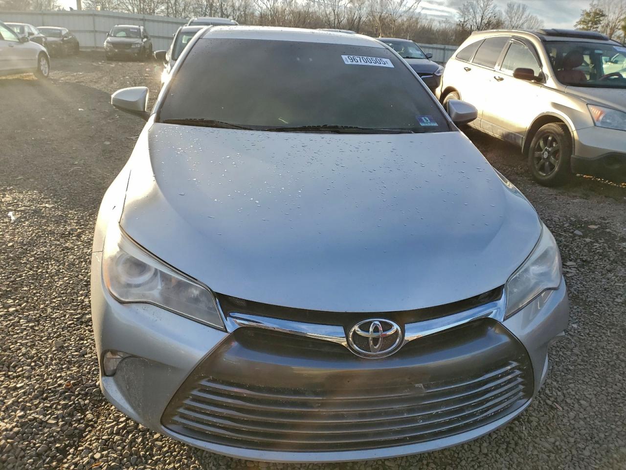2017 TOYOTA CAMRY LE photo 5