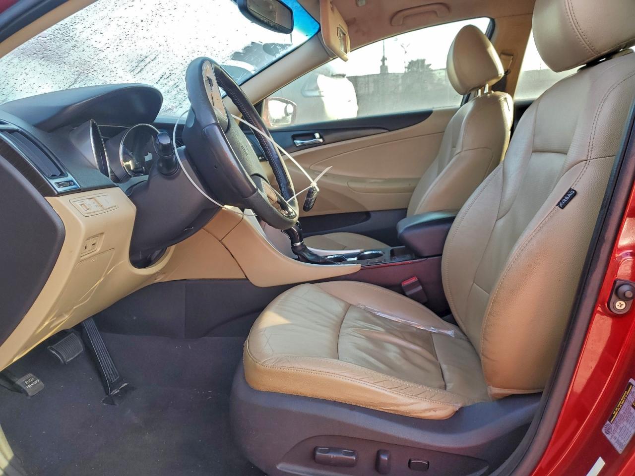 2011 HYUNDAI SONATA SE photo 7
