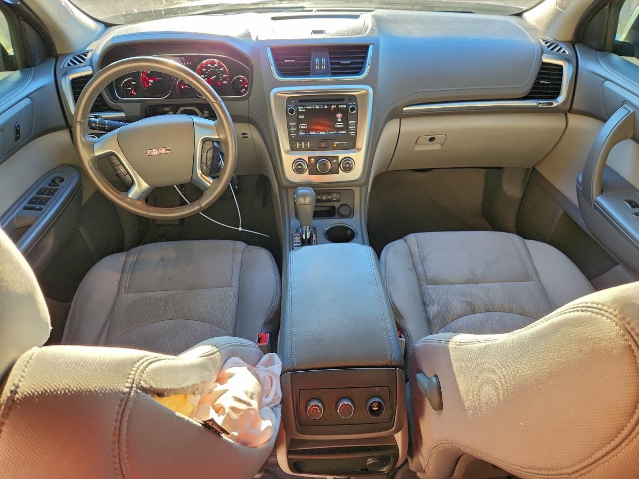 2014 GMC ACADIA SLE photo 8