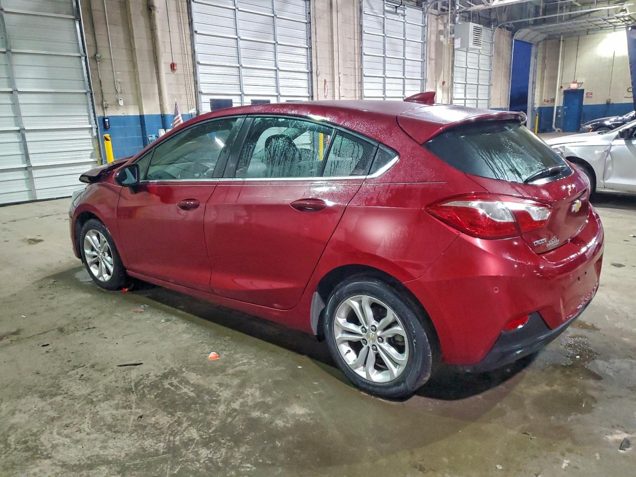 2019 CHEVROLET CRUZE LT photo 2