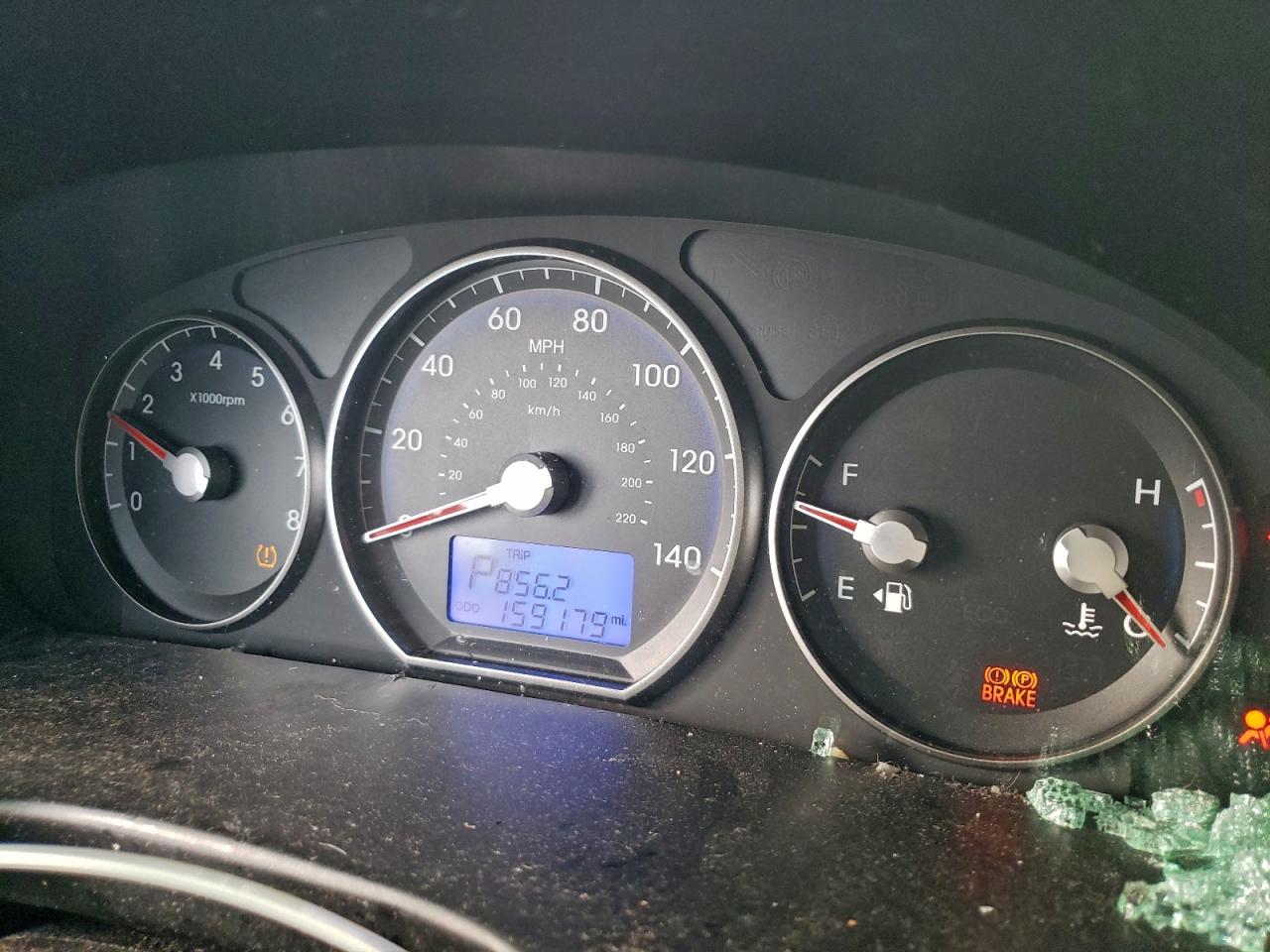 2011 HYUNDAI SANTA FE SE photo 9
