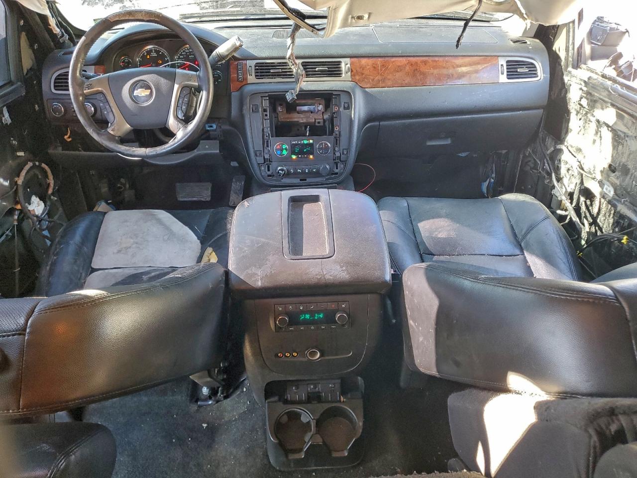 2012 CHEVROLET SUBURBAN K1500 LTZ photo 15