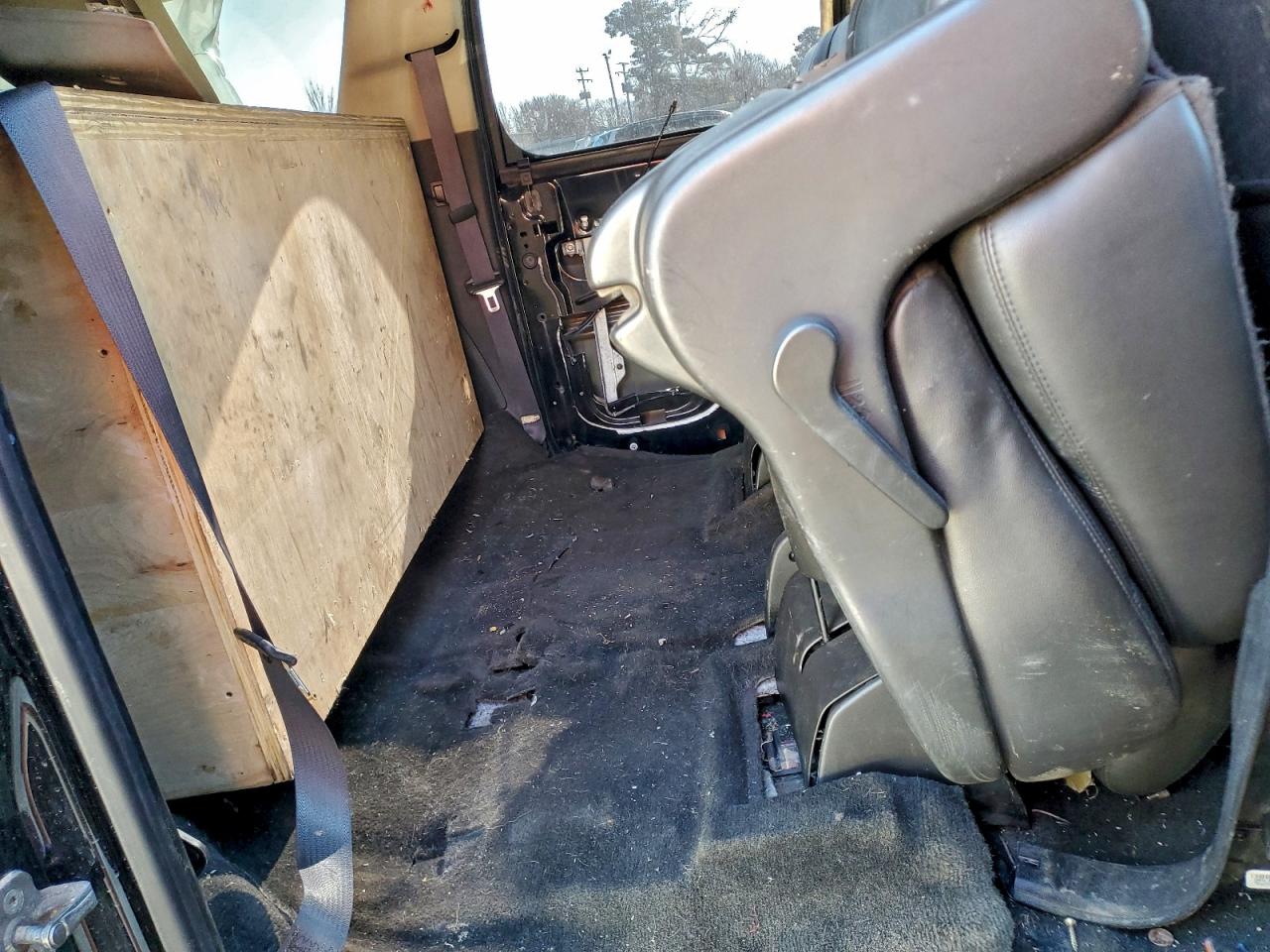 2012 CHEVROLET SUBURBAN K1500 LTZ photo 21