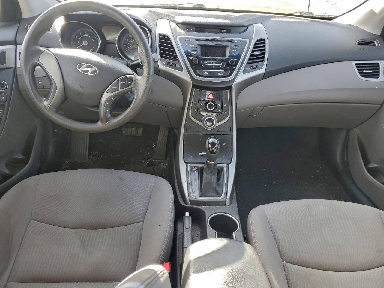 2014 HYUNDAI ELANTRA SE photo 8