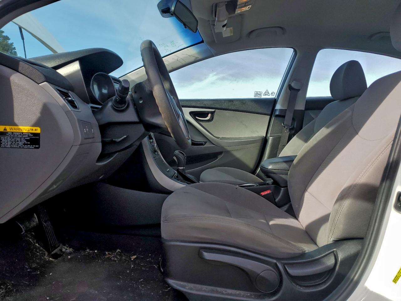 2014 HYUNDAI ELANTRA SE photo 7