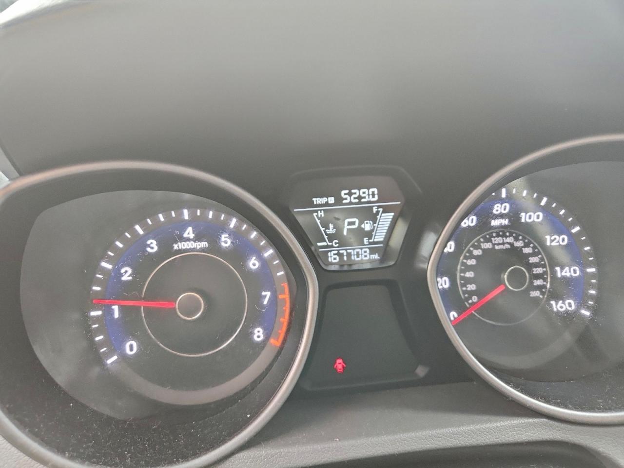 2014 HYUNDAI ELANTRA SE photo 9