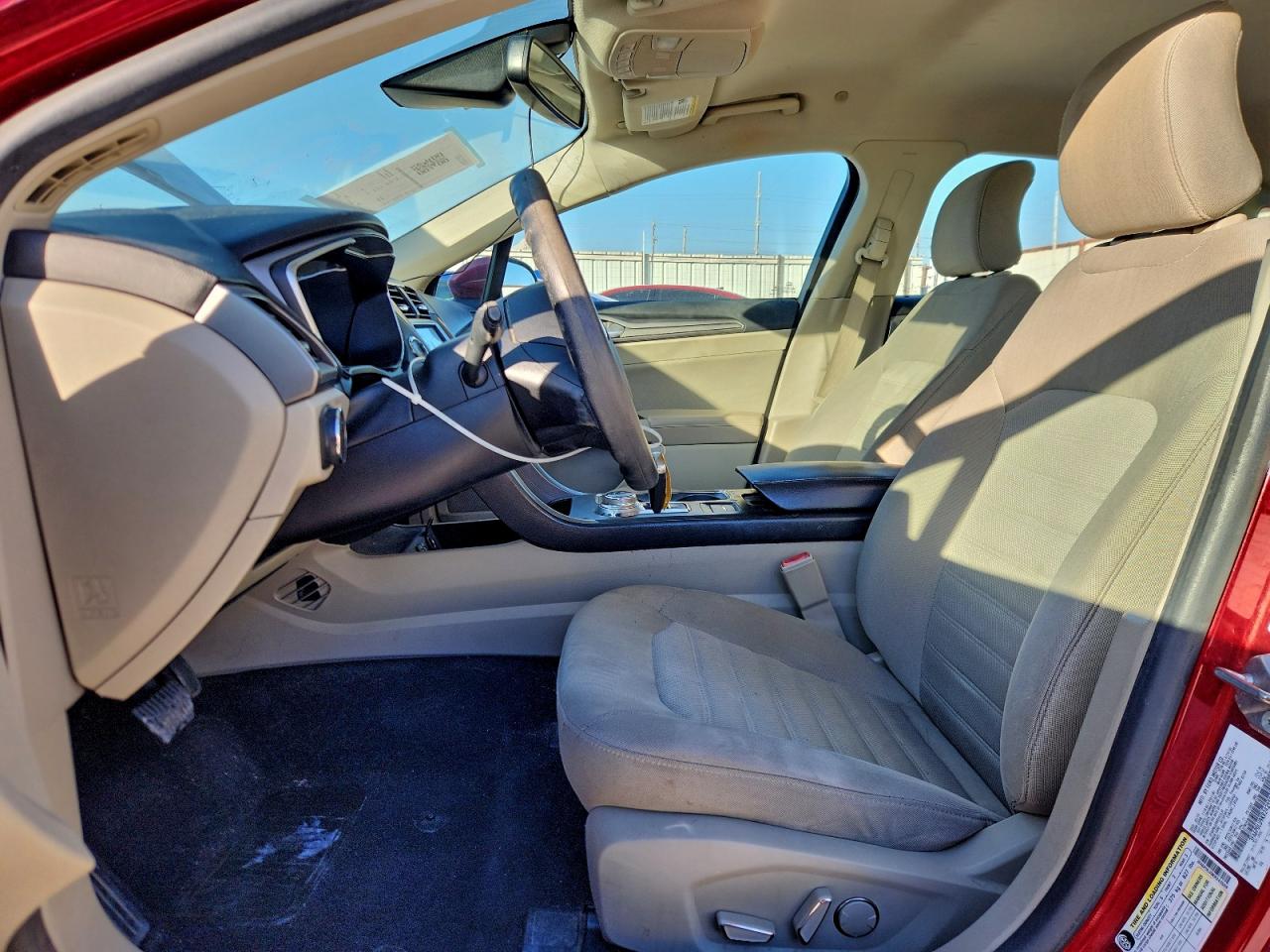 2019 FORD FUSION SE photo 7