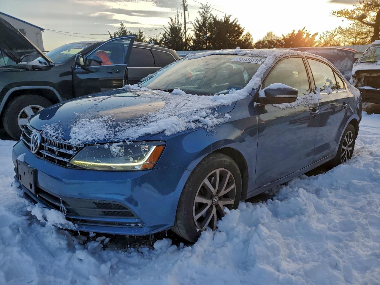 2017 VOLKSWAGEN JETTA