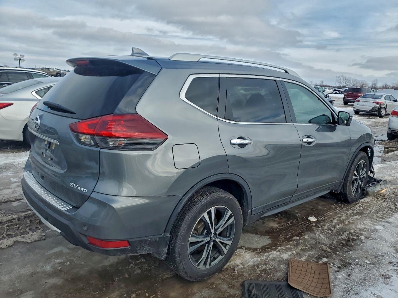 2020 NISSAN ROGUE S photo 3