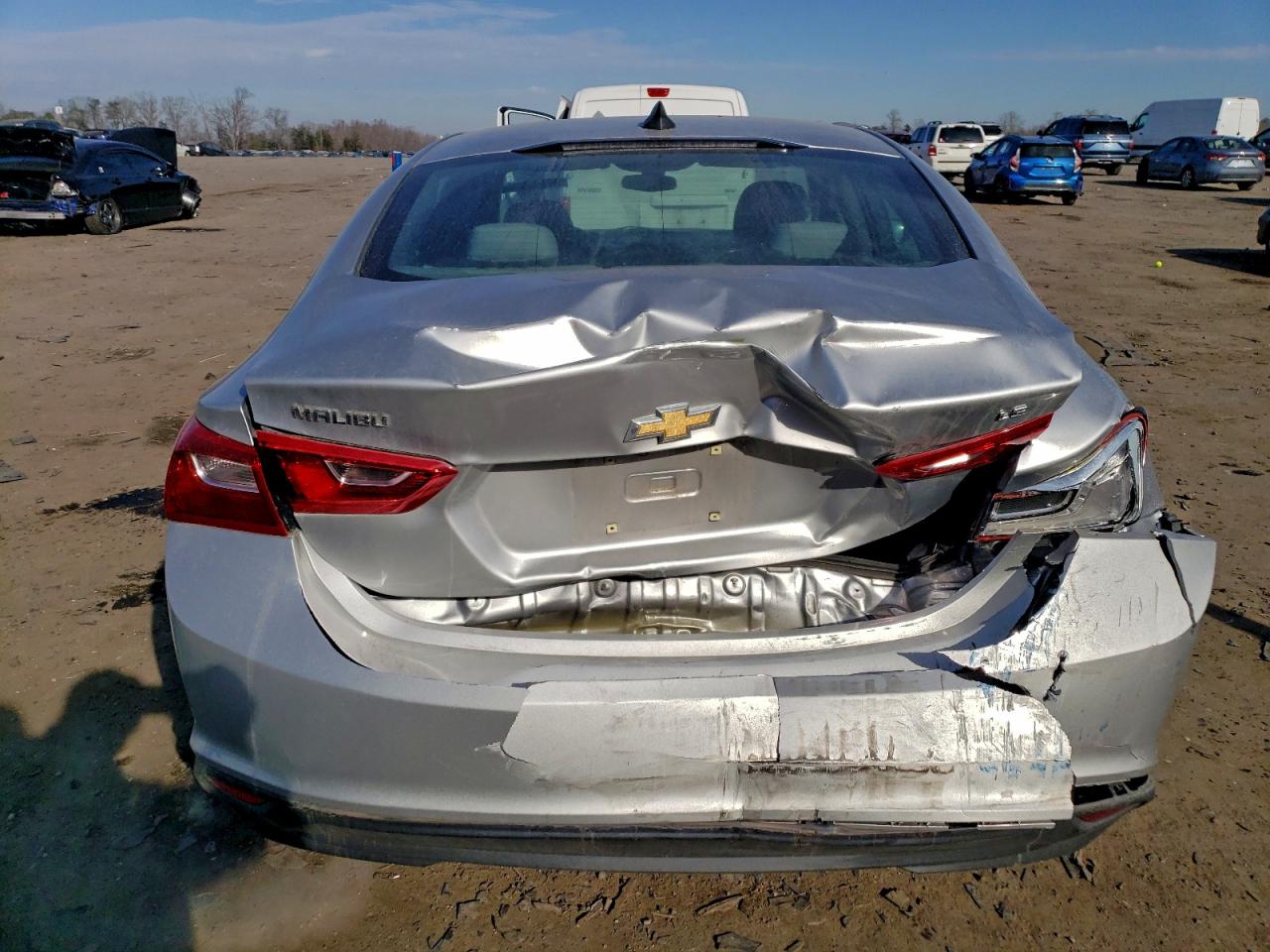 2016 CHEVROLET MALIBU LS photo 6