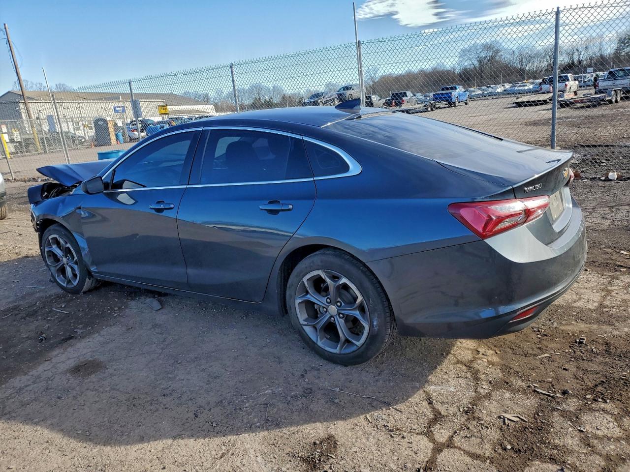 2020 CHEVROLET MALIBU LT photo 2