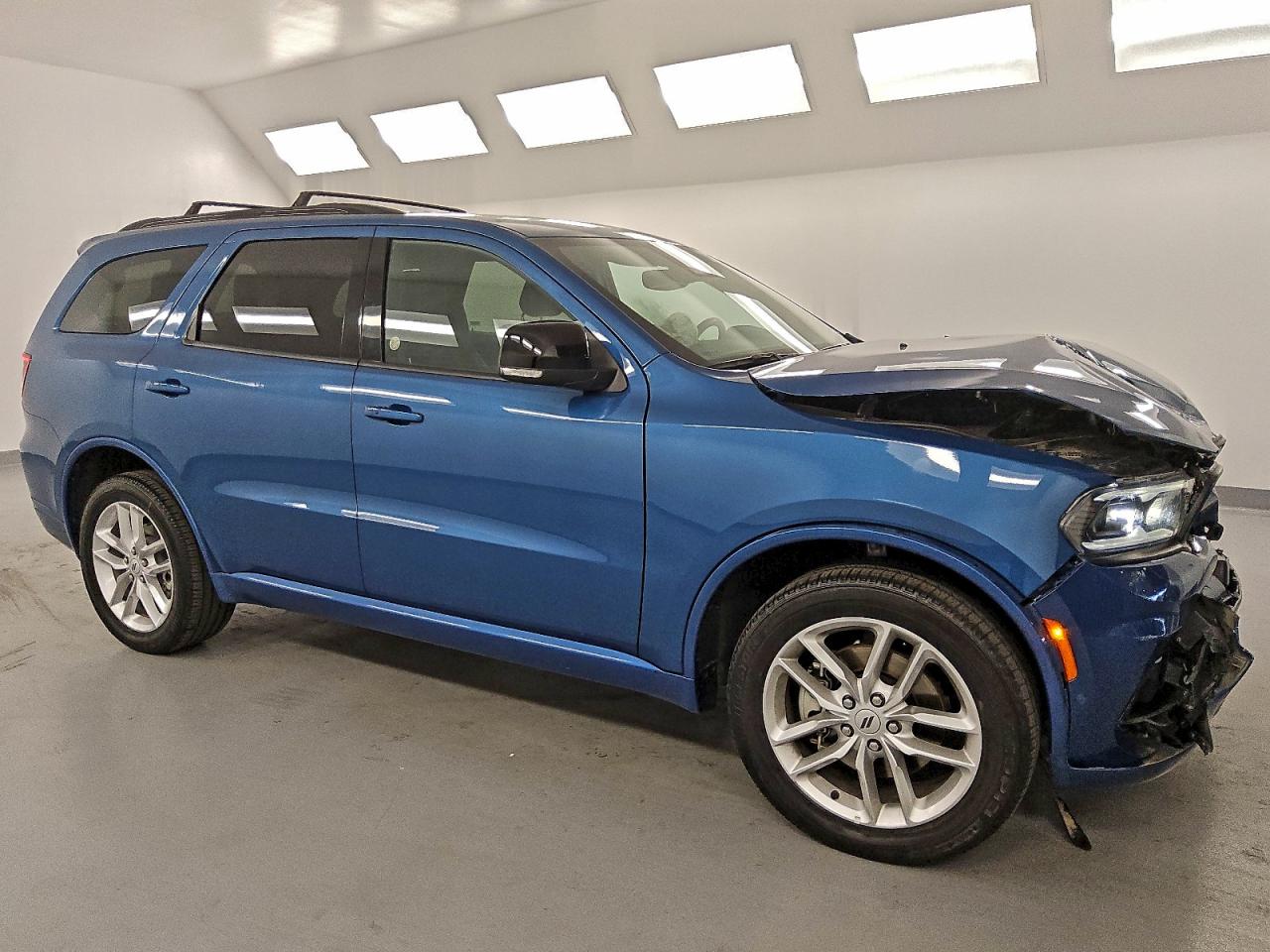 2025 DODGE DURANGO GT photo 4