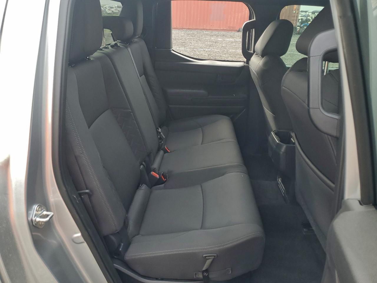 2025 TOYOTA TACOMA DOUBLE CAB photo 10