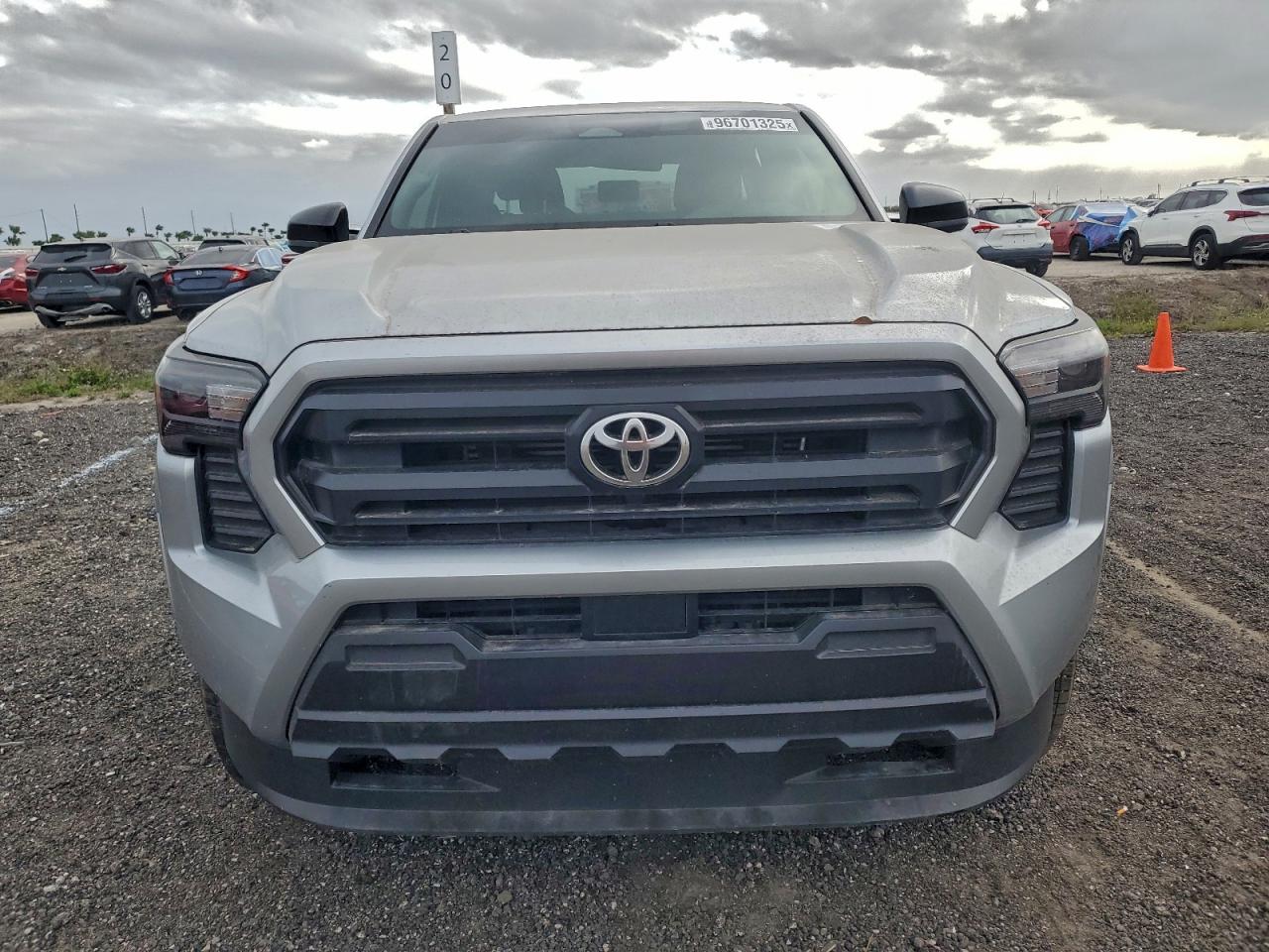 2025 TOYOTA TACOMA DOUBLE CAB photo 5