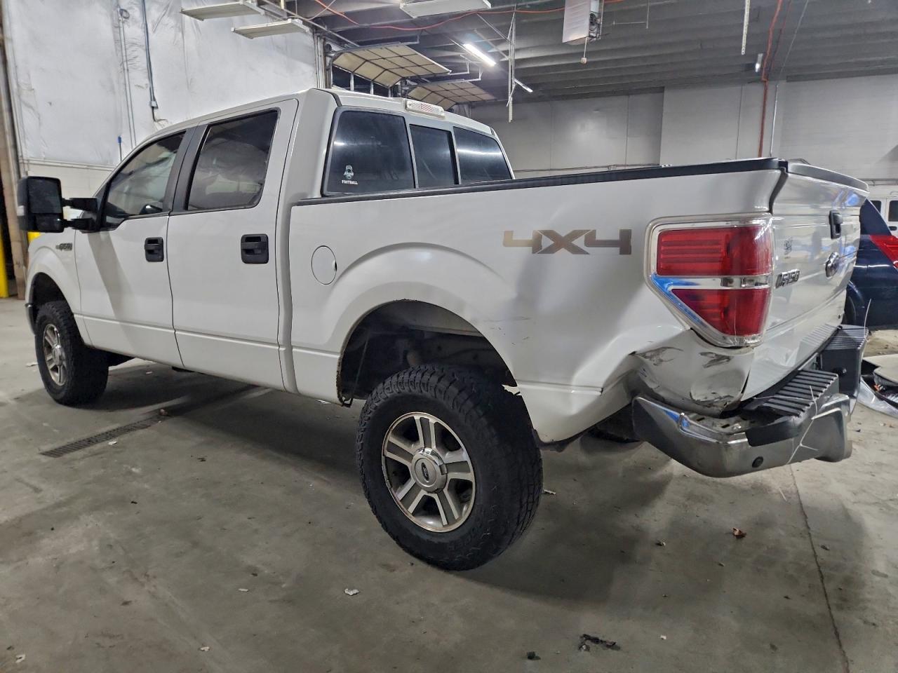 2011 FORD F150 SUPERCREW photo 2
