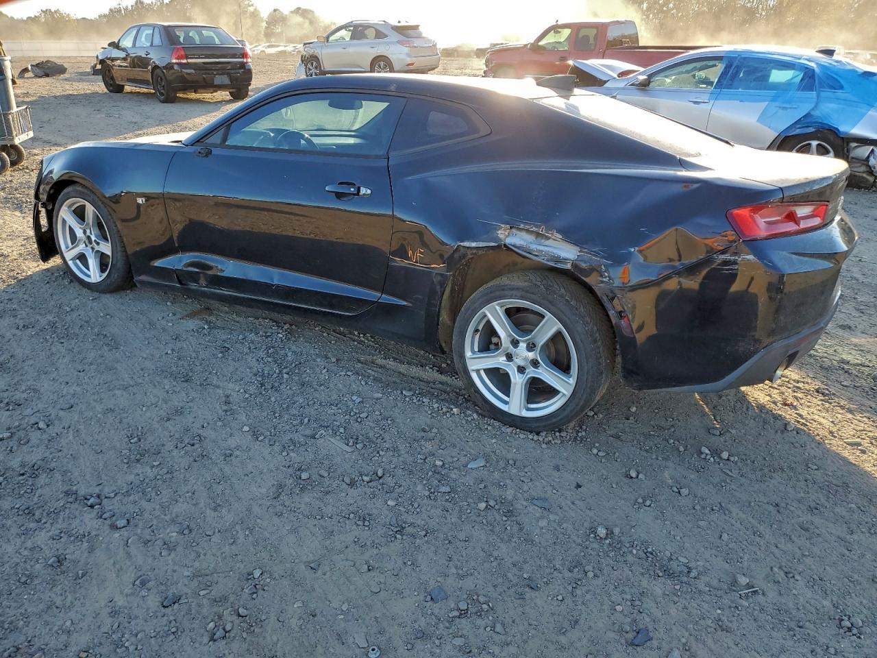 2016 CHEVROLET CAMARO LT photo 2