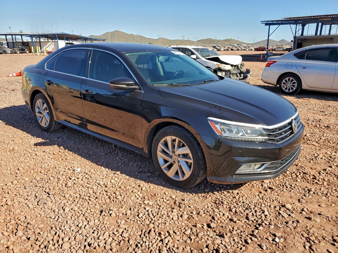 2018 VOLKSWAGEN PASSAT SE photo 7