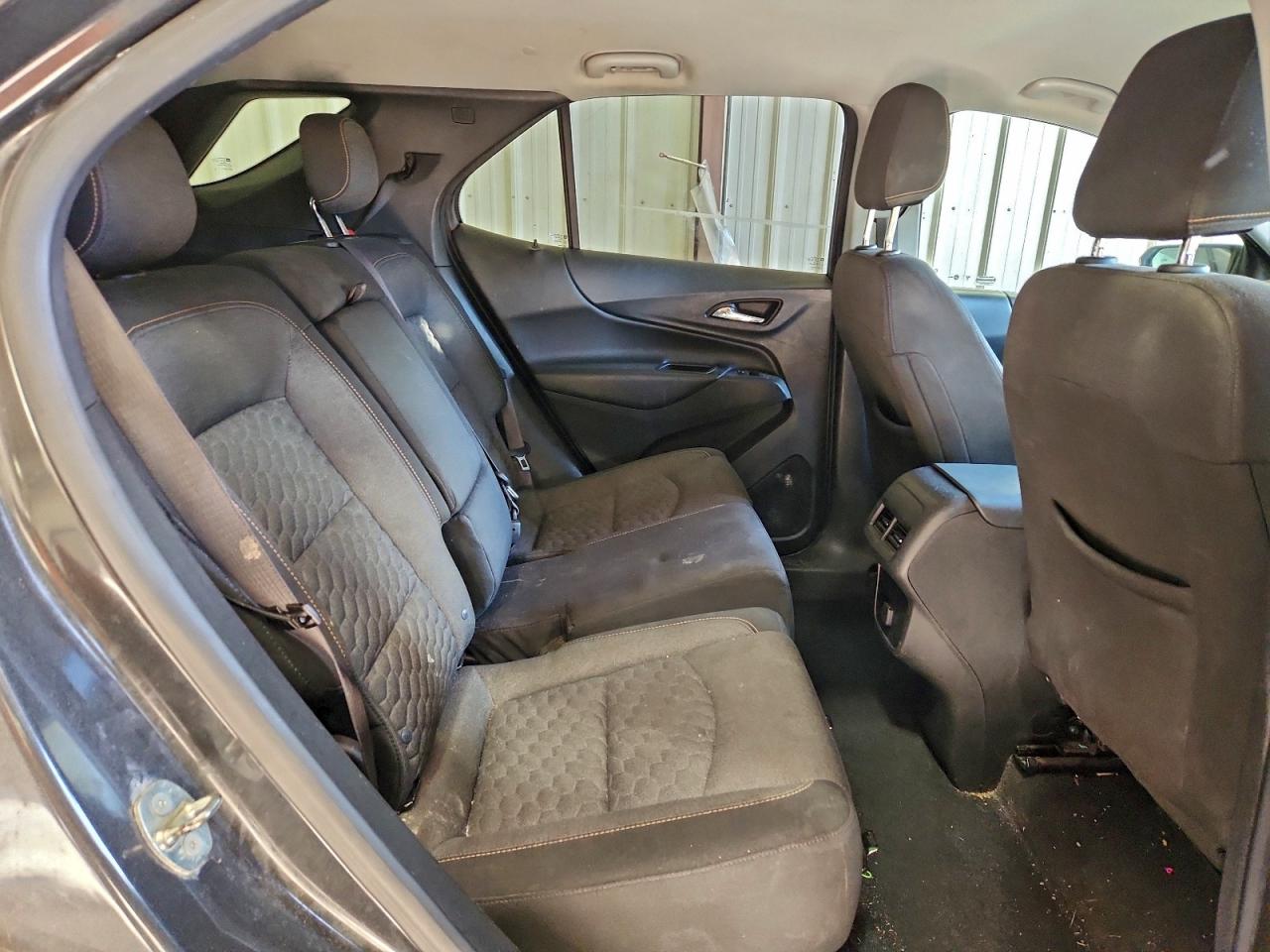 2018 CHEVROLET EQUINOX LT photo 11