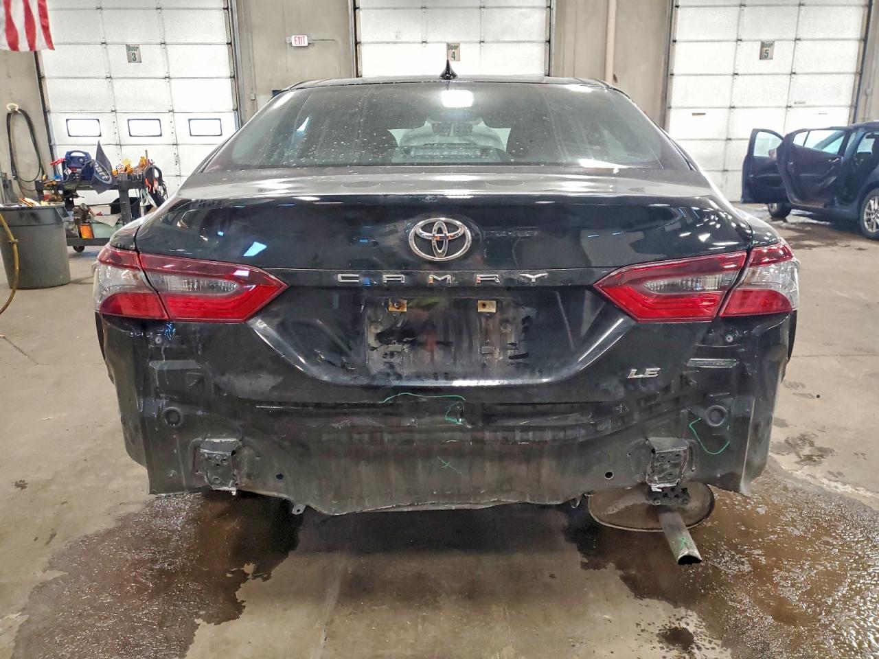 2023 TOYOTA CAMRY LE photo 11